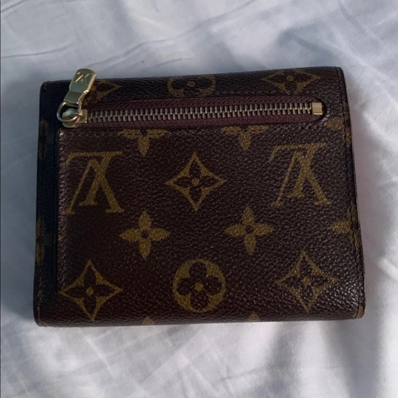 Louis Vuitton LV Koala wallet - Picture 2 of 9